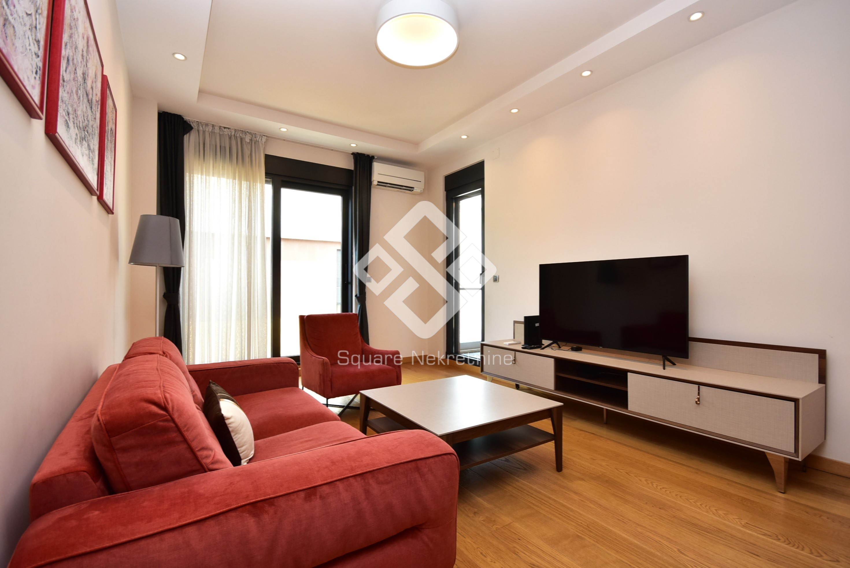 Dvosoban stan 70m2, namjesten + garaza, Atlas Capital