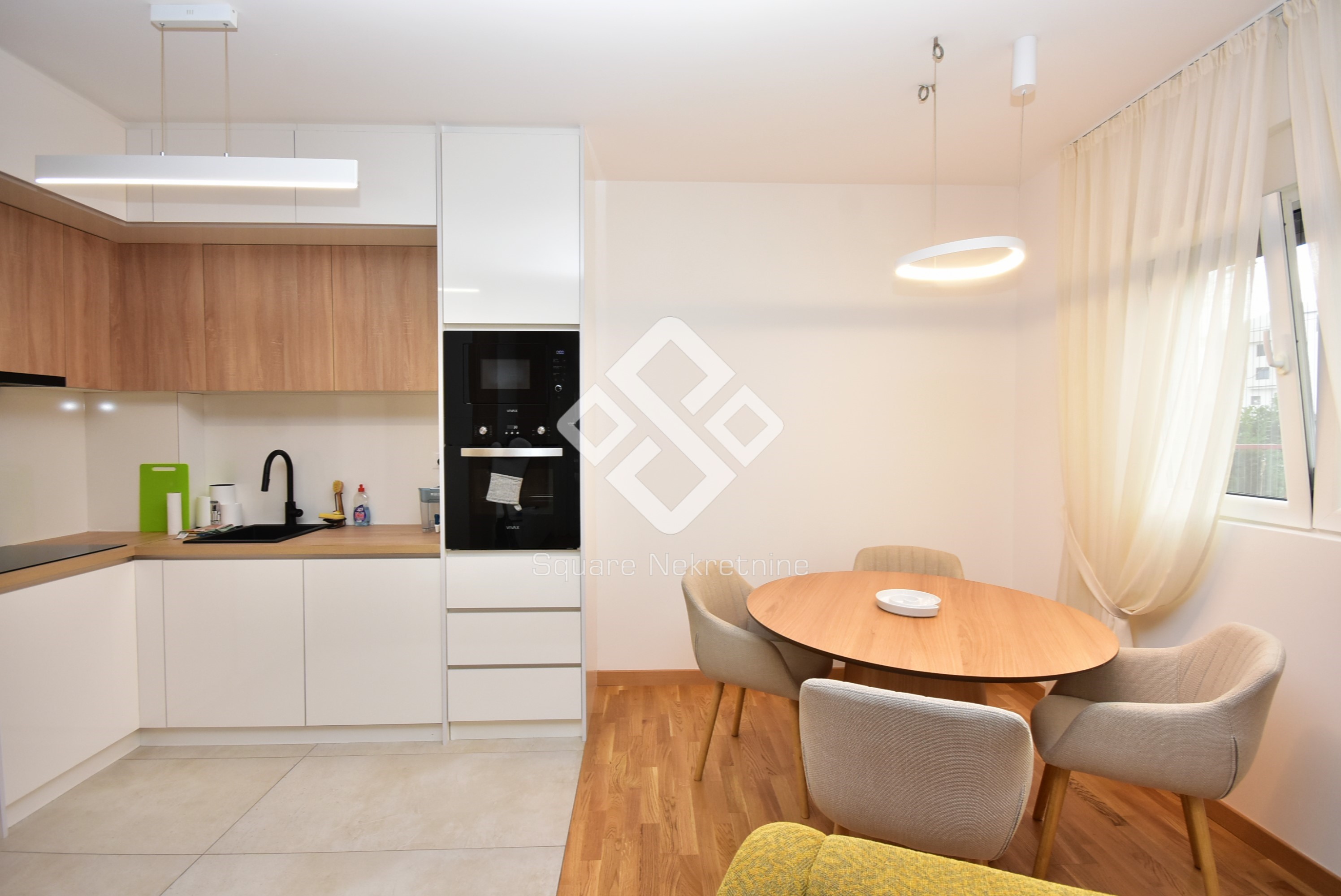 Dvosoban stan 65m2, namjesten+parking, Zabjelo