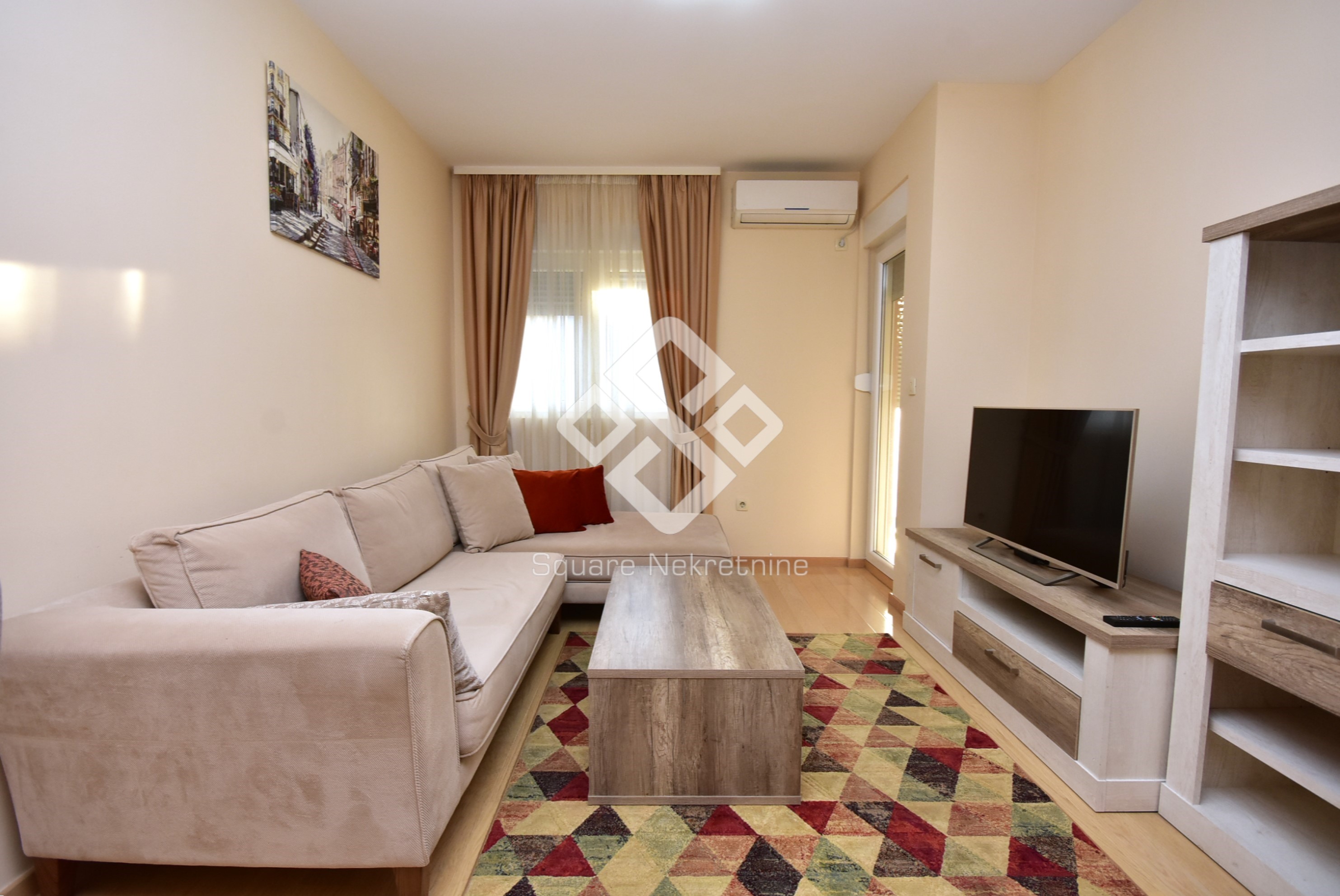 Jednosoban stan 46m2, namjesten, City Kvart