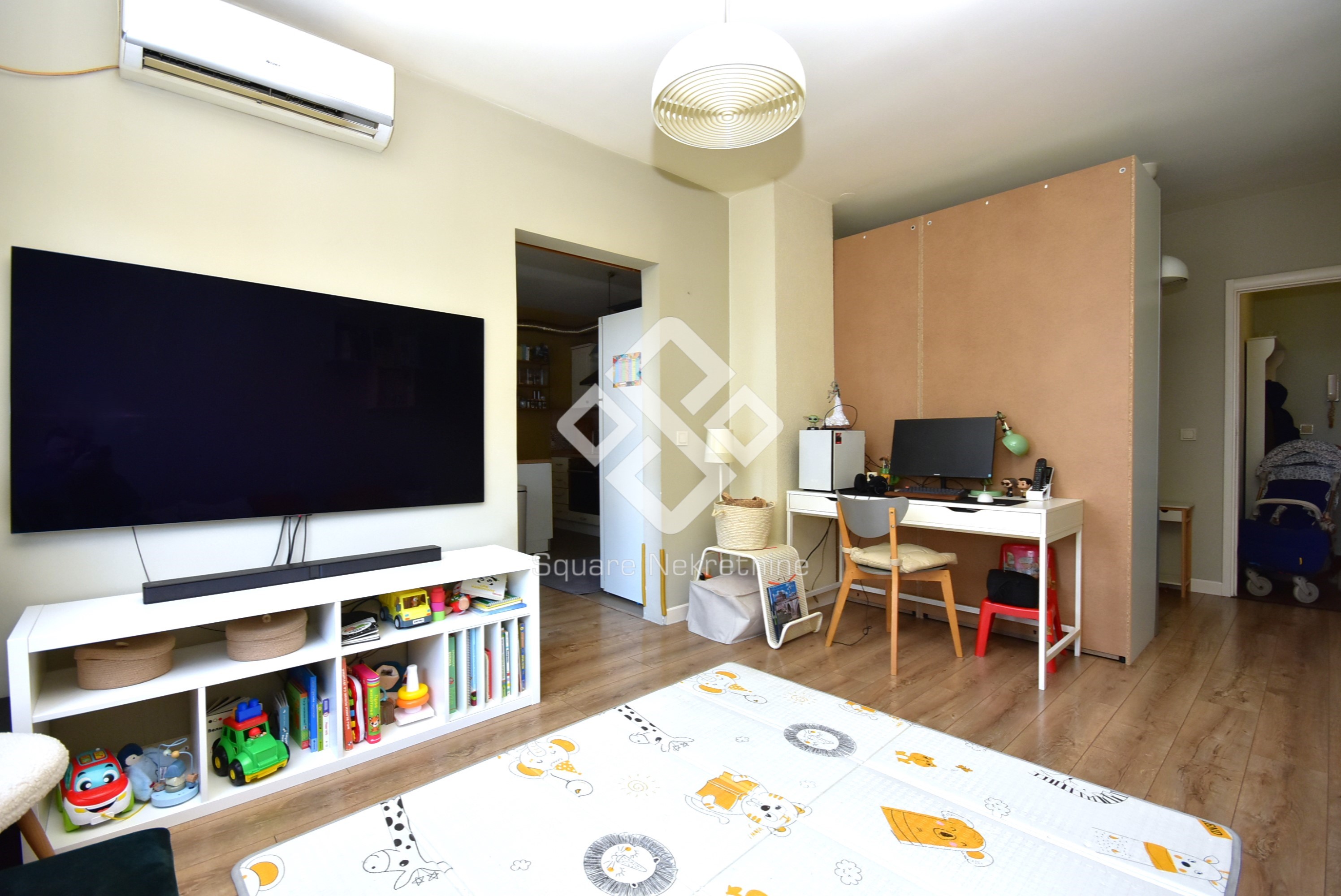 Jednosoban stan 55m2, renoviran i namjesten, Preko Morace