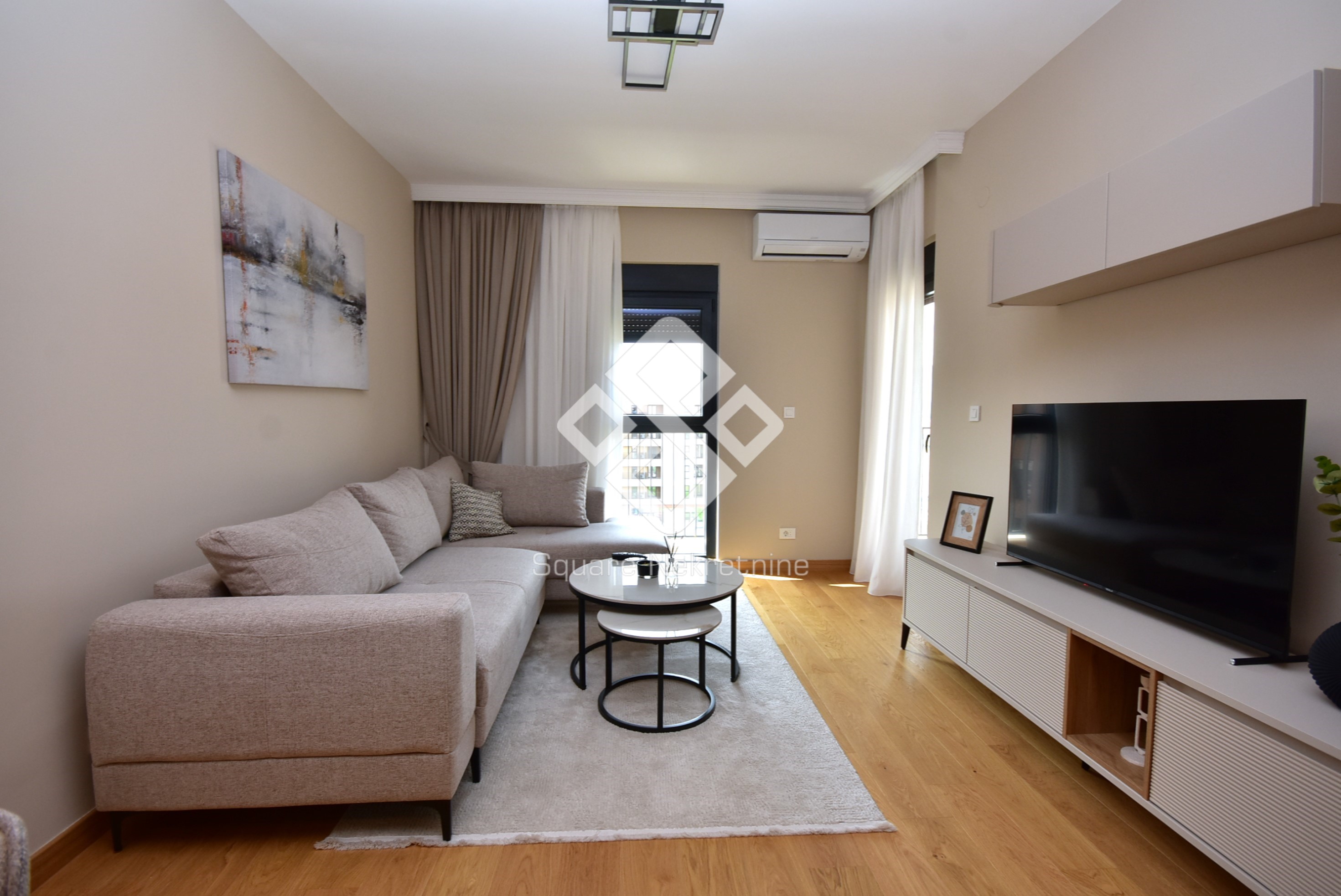 Jednosoban stan 46m2, nov i namjesten+garaza, Premium City