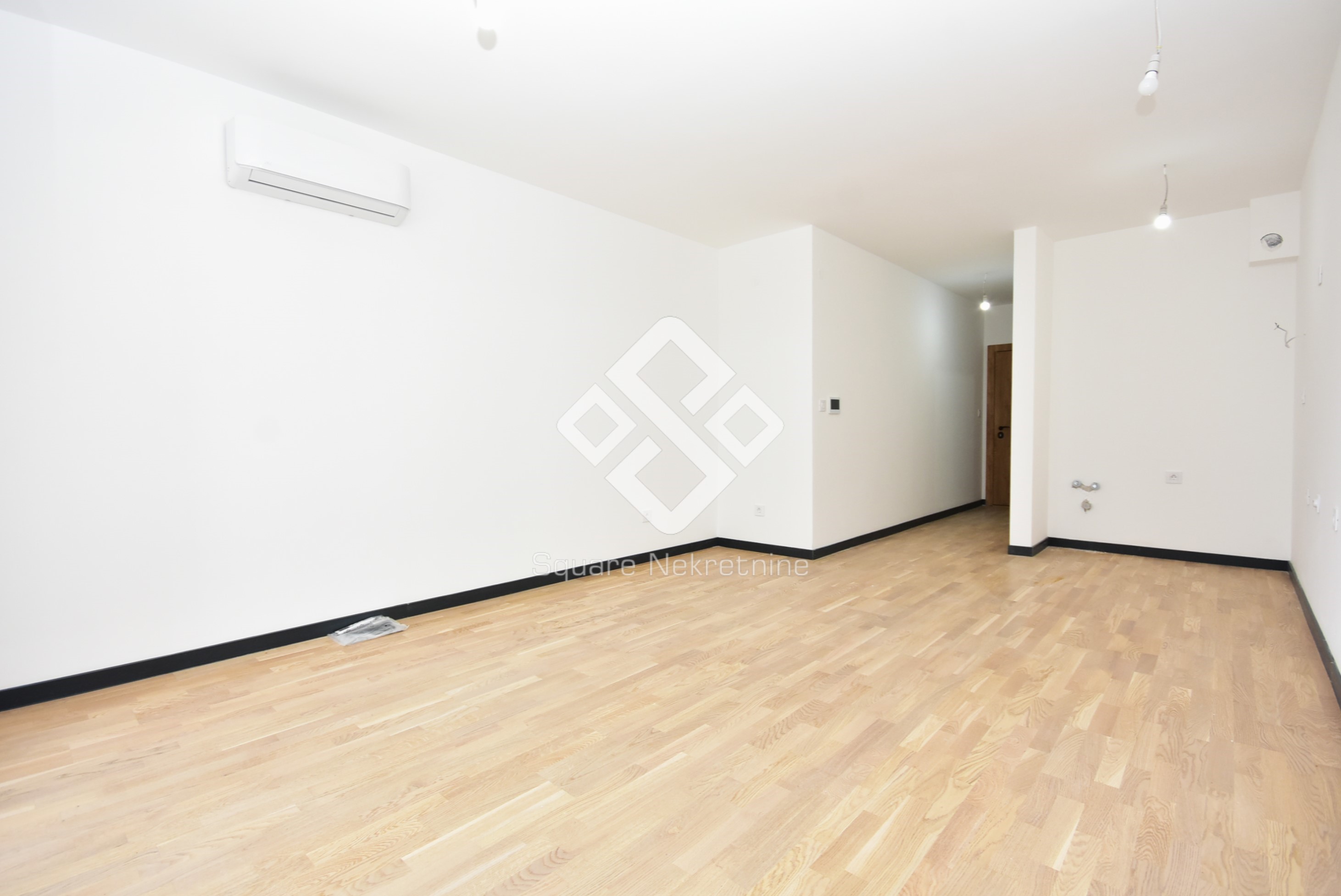 Garsonjera 34m2, nova i neuseljavana, Gorica C