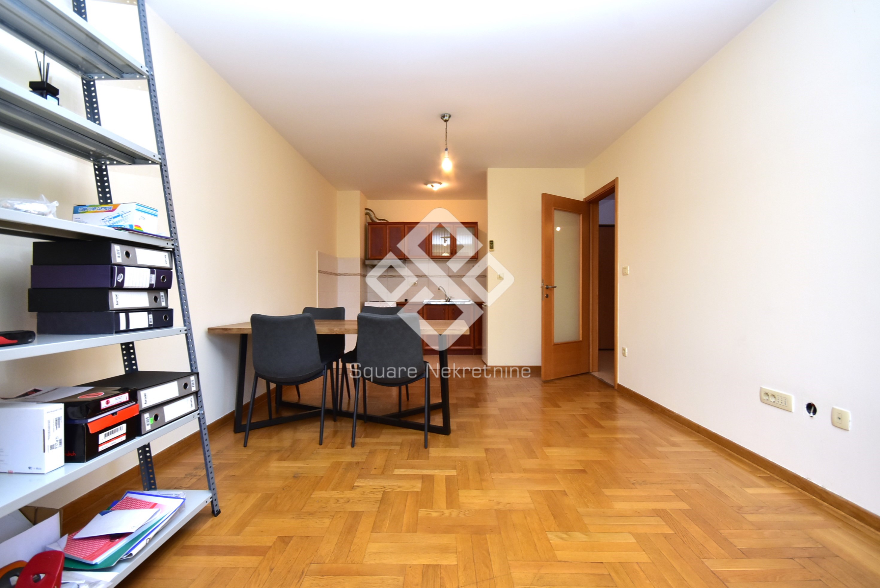 Dvosoban stan 64m2, sa elementima, Stari Aerodrom