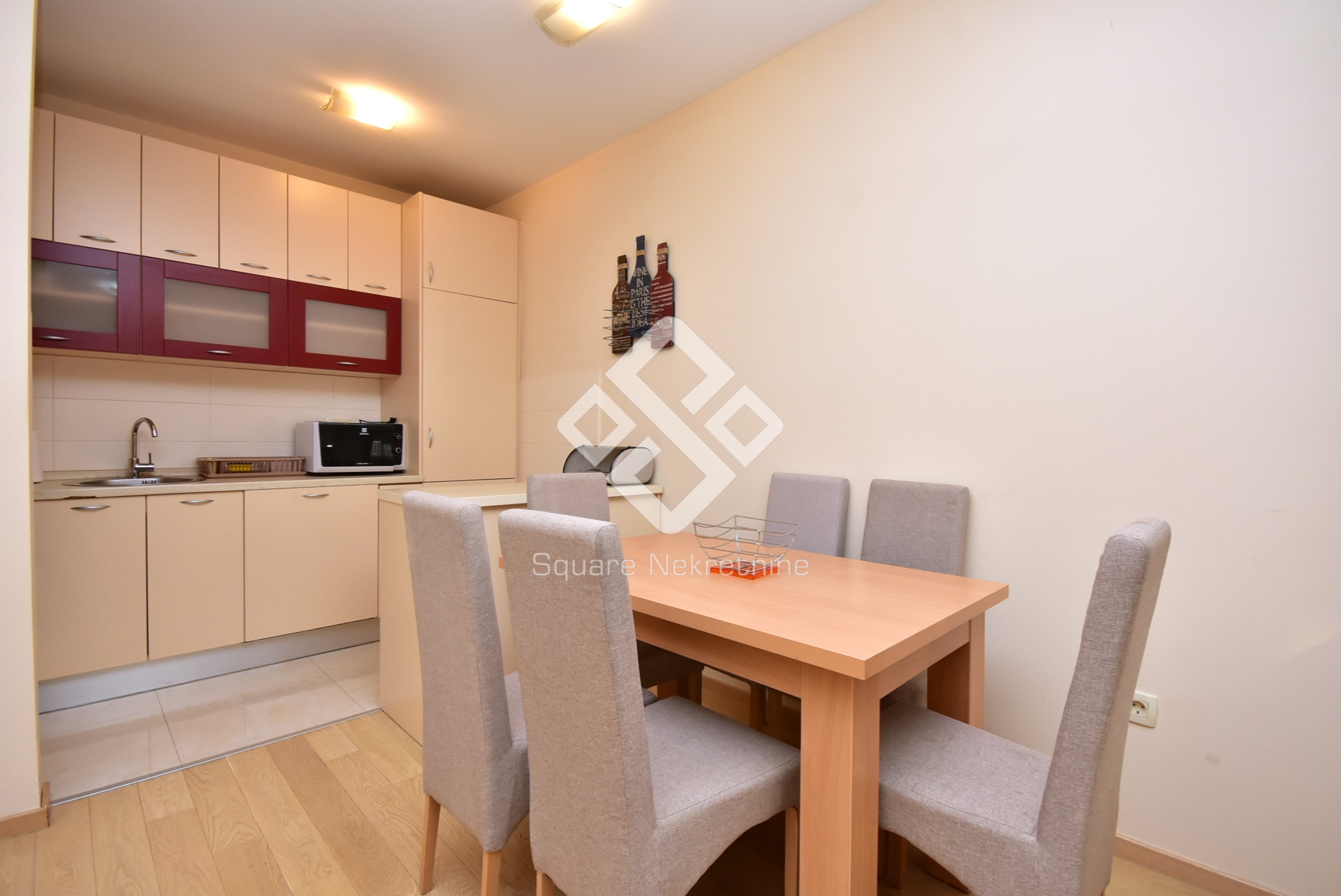 Jednosoban stan 46m2, namjesten, City Kvart