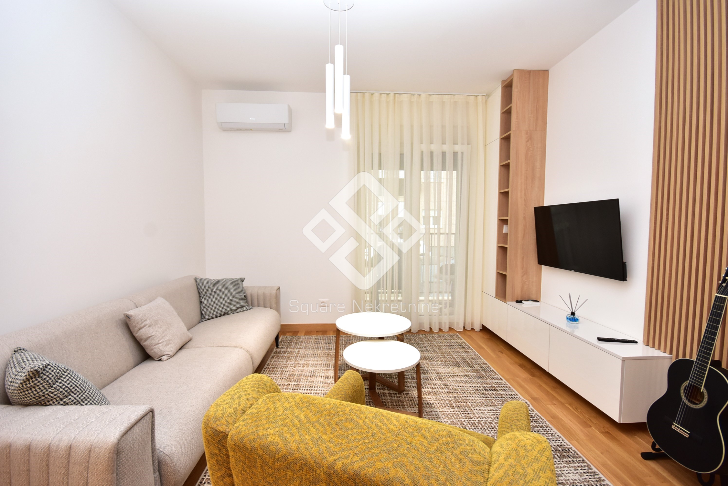 Dvosoban stan 65m2, namjesten+parking, Zabjelo