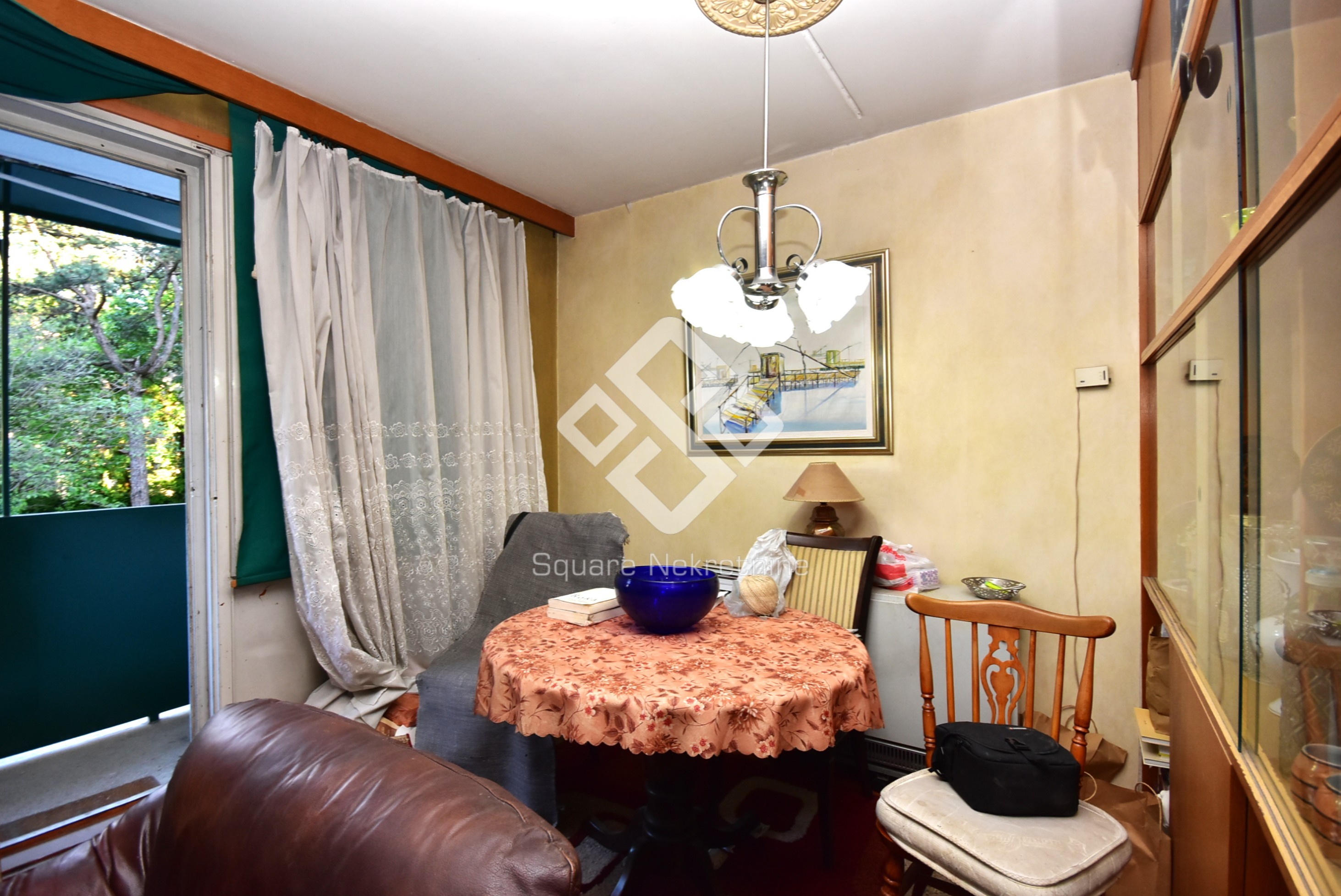 Dvosoban stan 67m2, prazan, Preko Morace