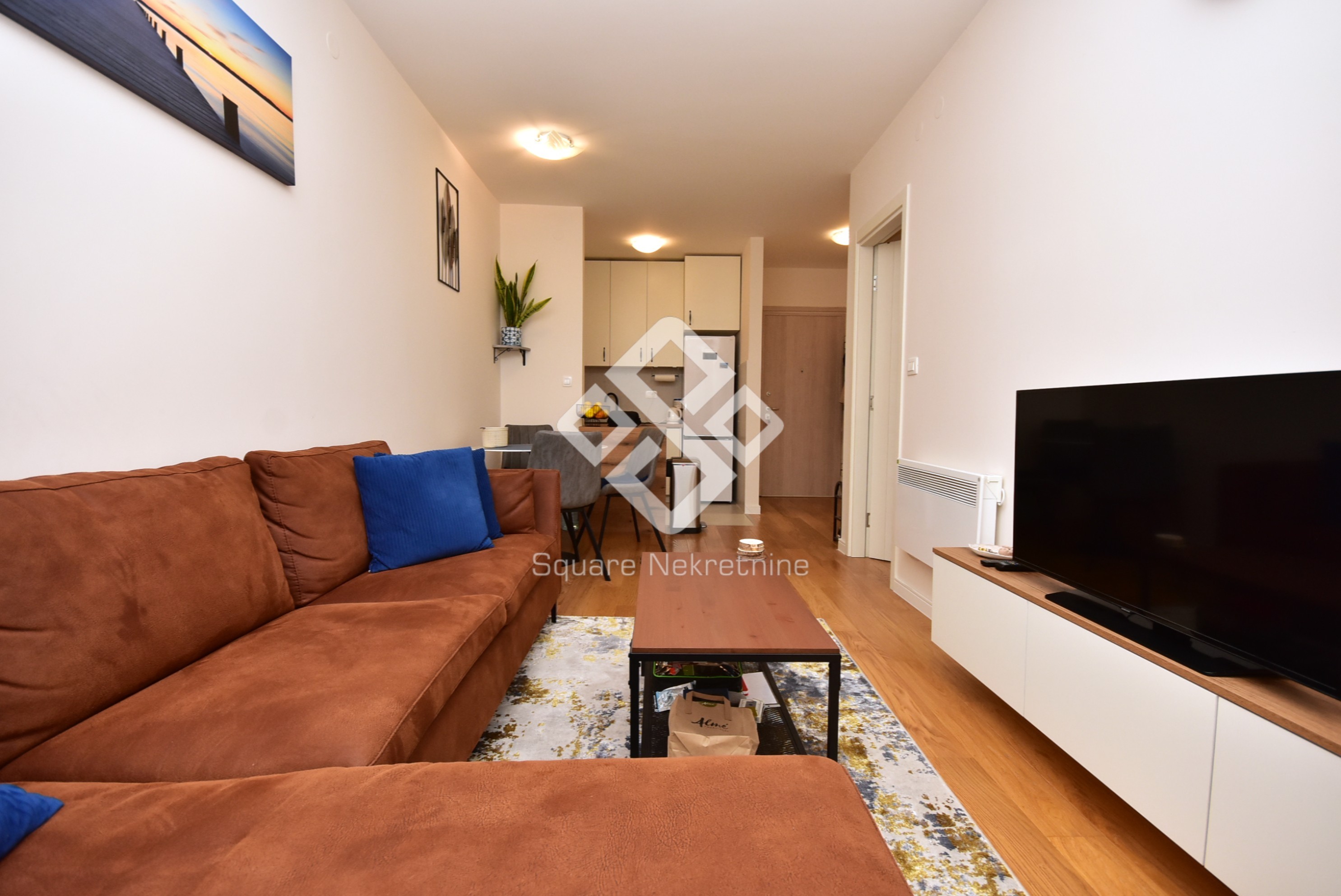 Jednosoban stan 40m2, namjesten, Central Point