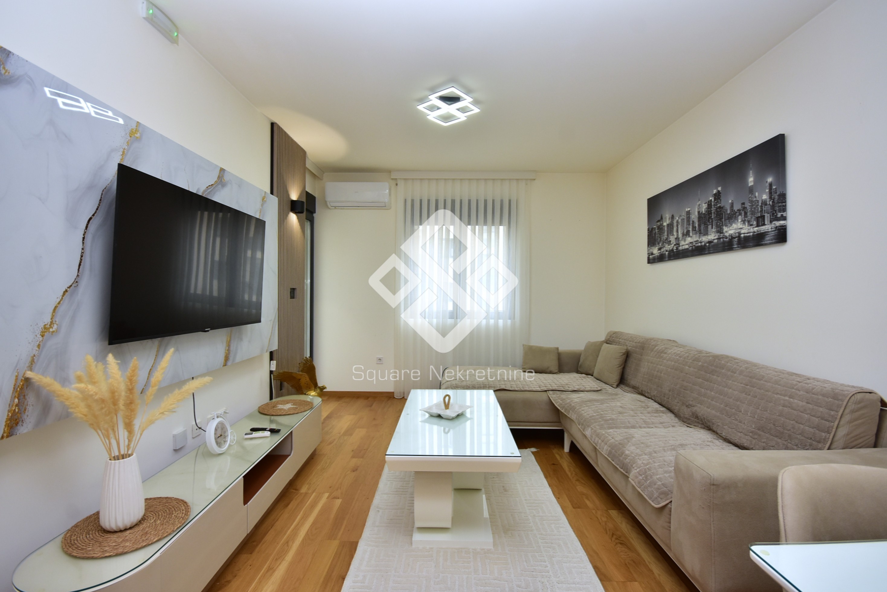 Jednosoban stan 48m2, namjesten, City Kvart