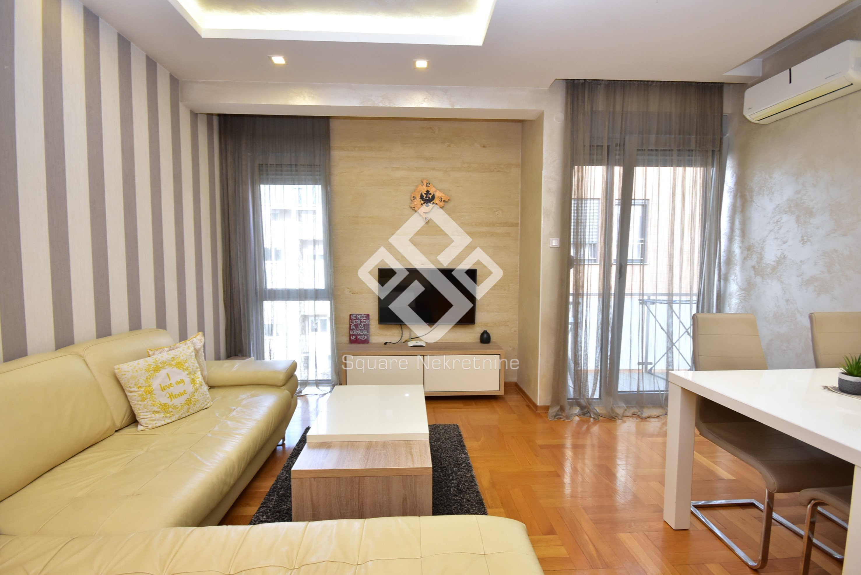 Jednosoban stan 50m2, namjesten + garaza, Vila Ljubovic