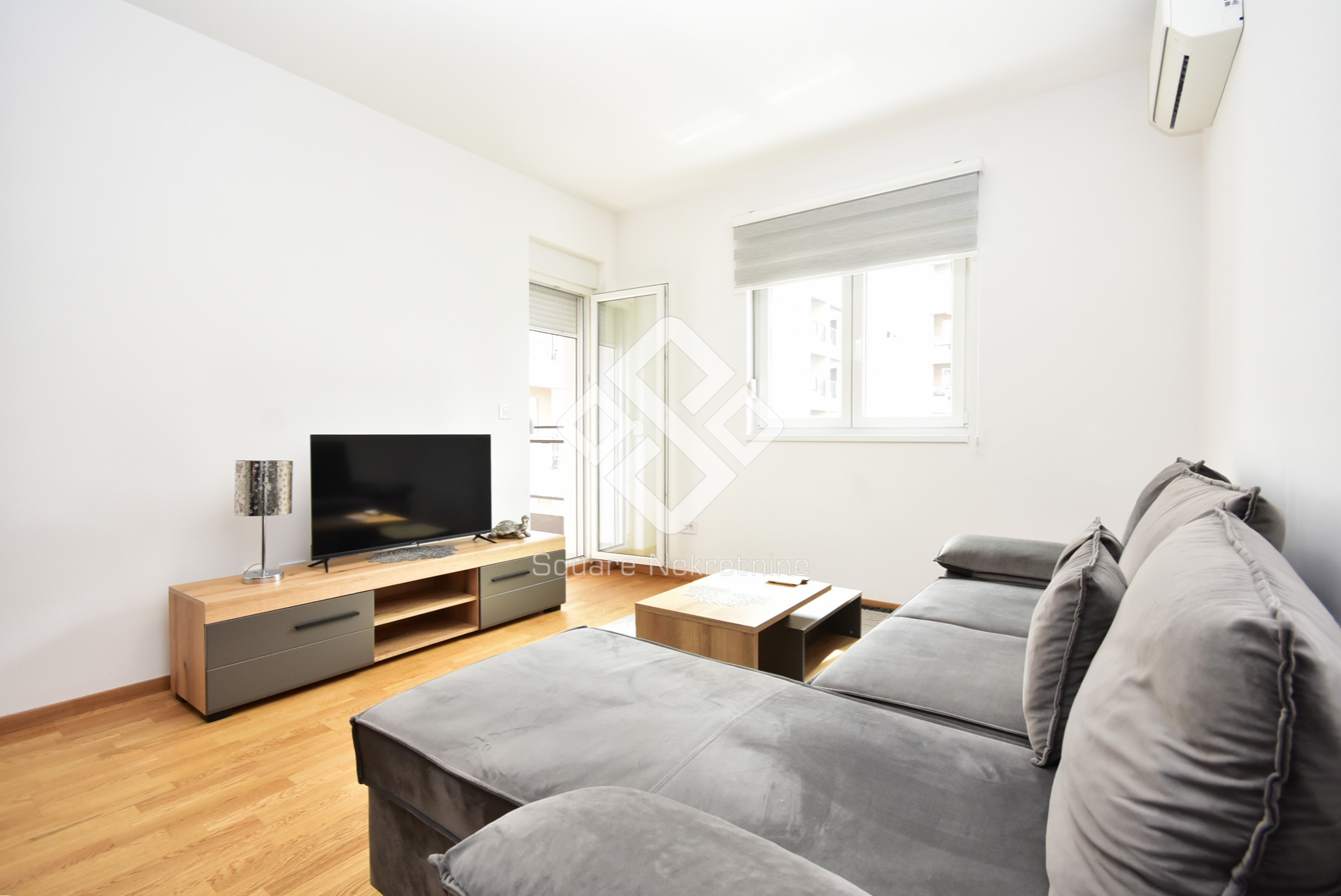 Jednosoban stan 46m2, namjesten+garaza, Stari Aerodrom