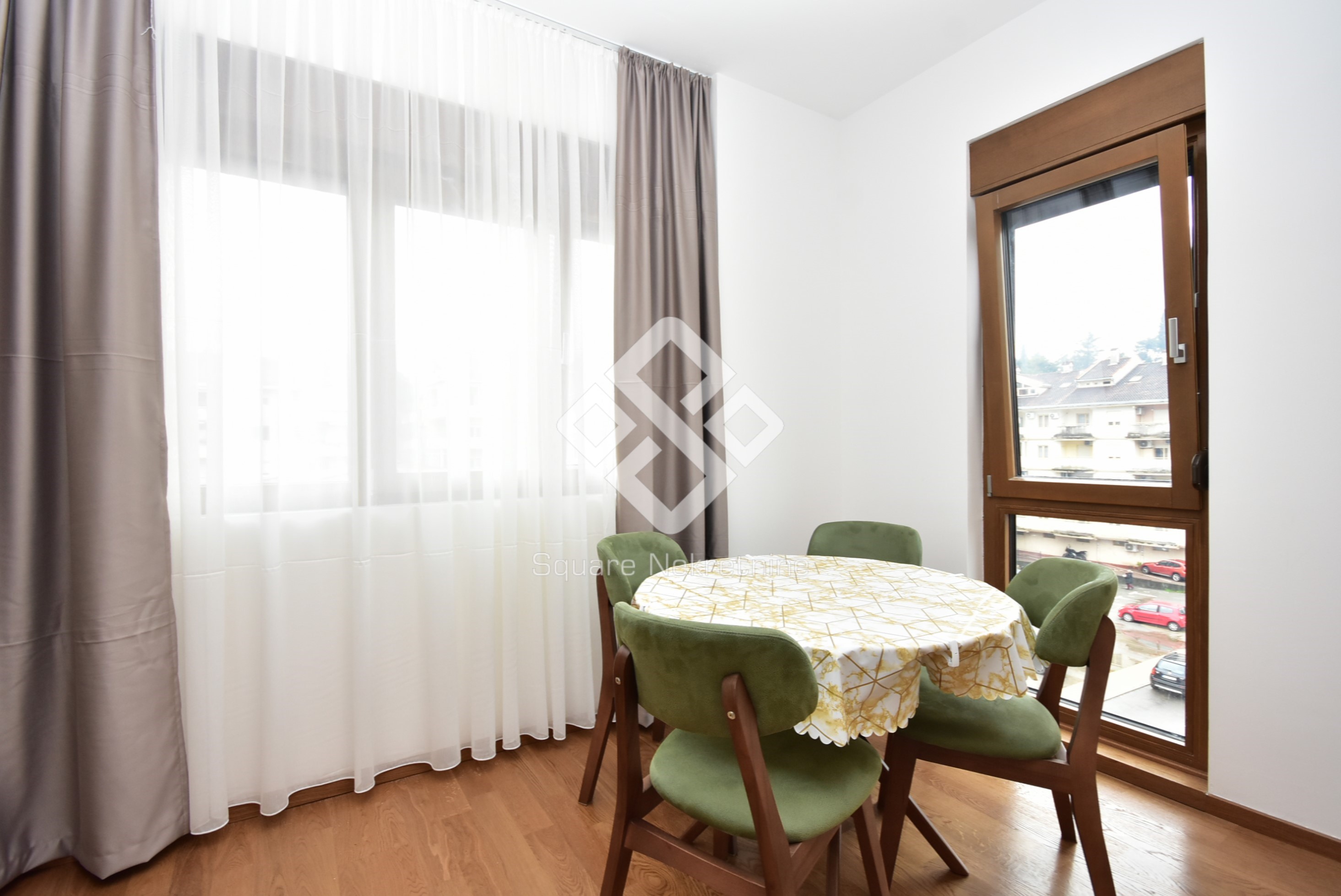 Jednosoban stan 50m2, nov i namjesten, Vezirov Most