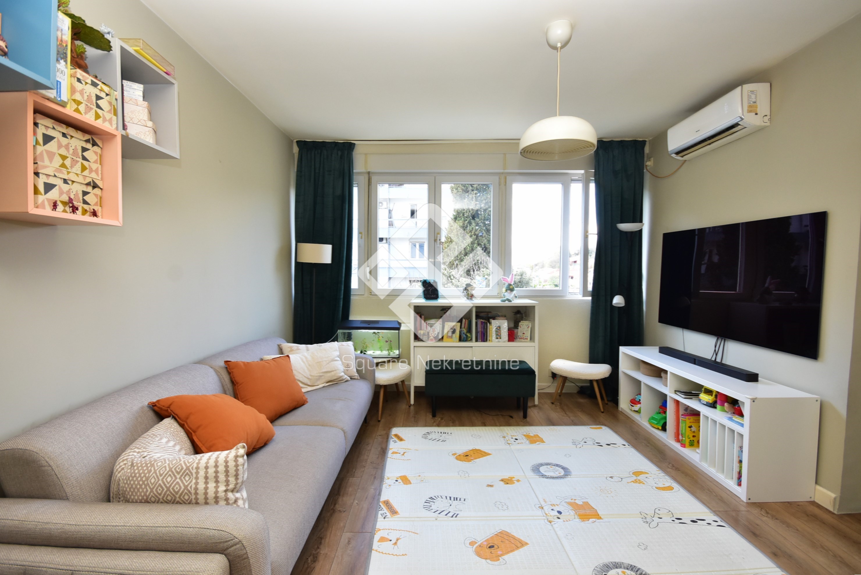 Jednosoban stan 55m2, renoviran i namjesten, Preko Morace