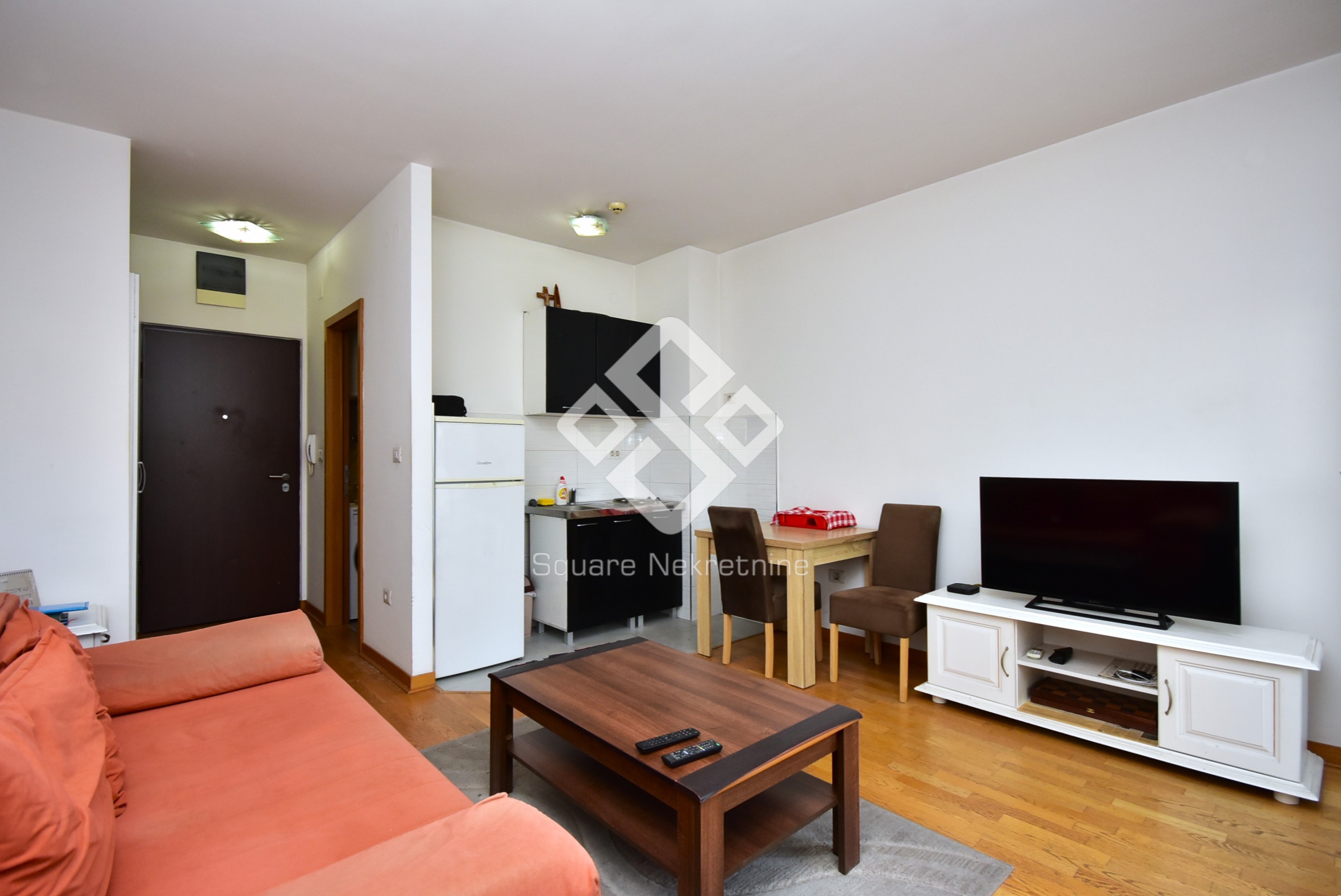 Garsonjera 26m2, prazna, City Kvart