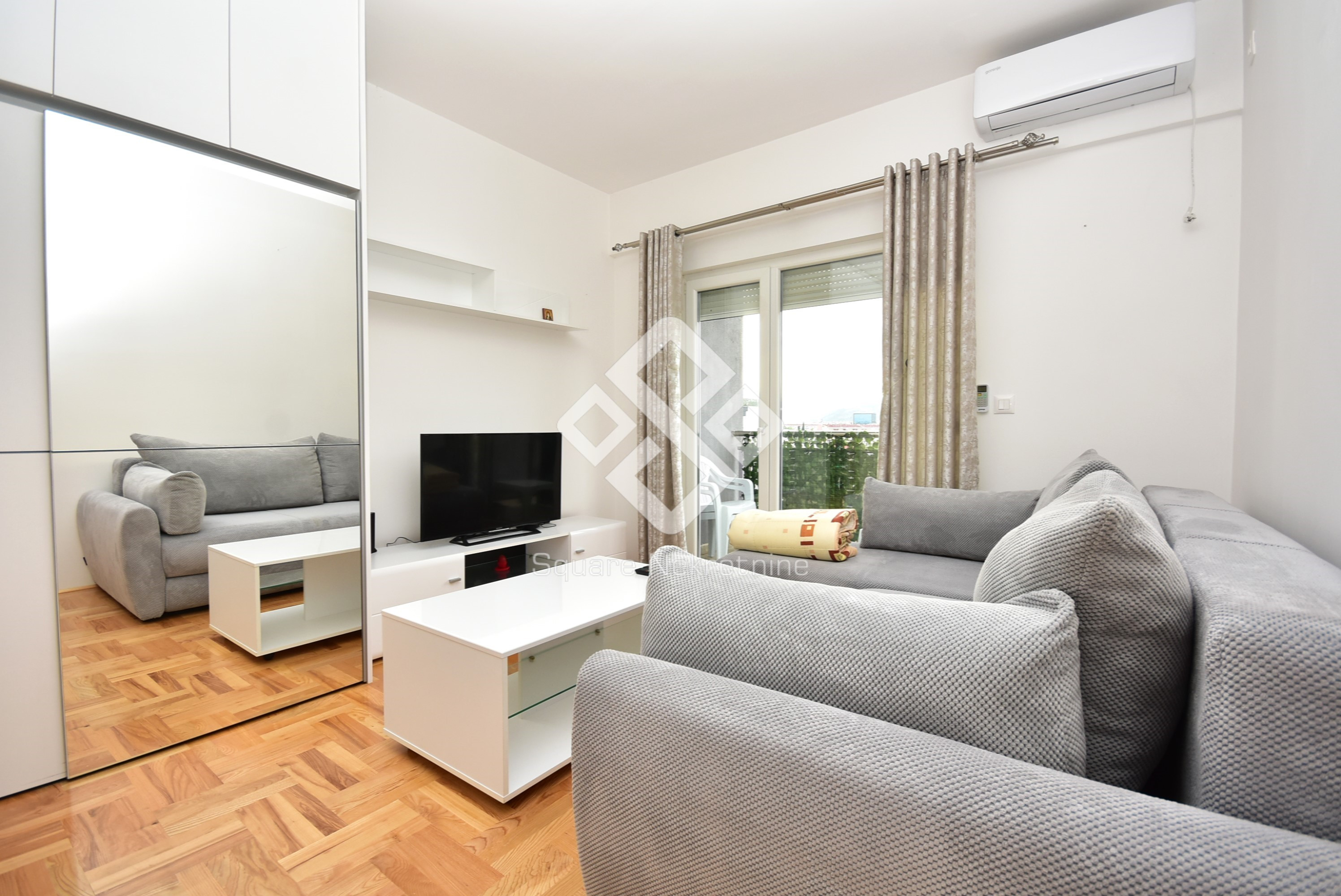 Garsonjera 31m2, namjestena, Ljubovic