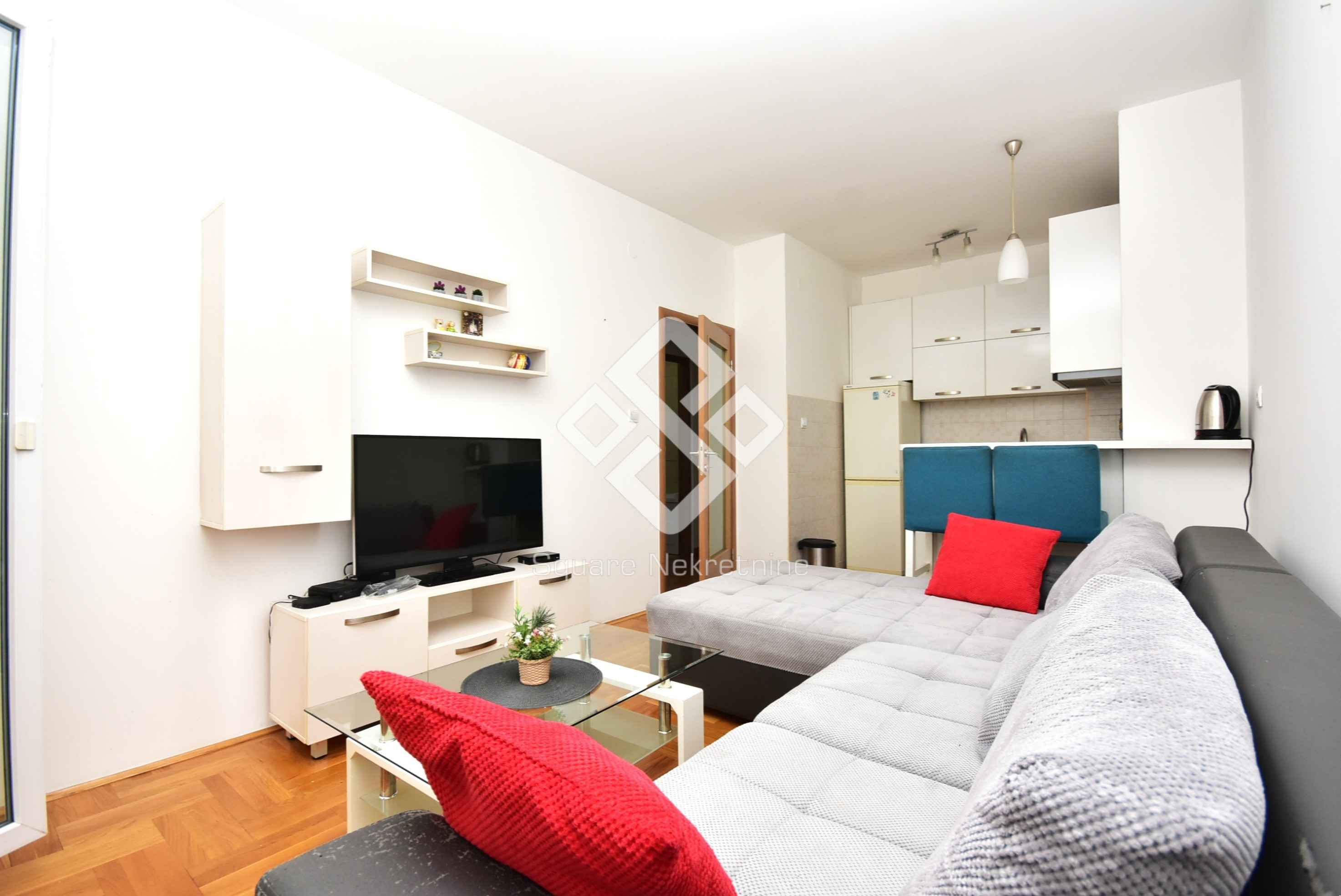 Jednosoban stan 40m2, namjesten, Tuski Put