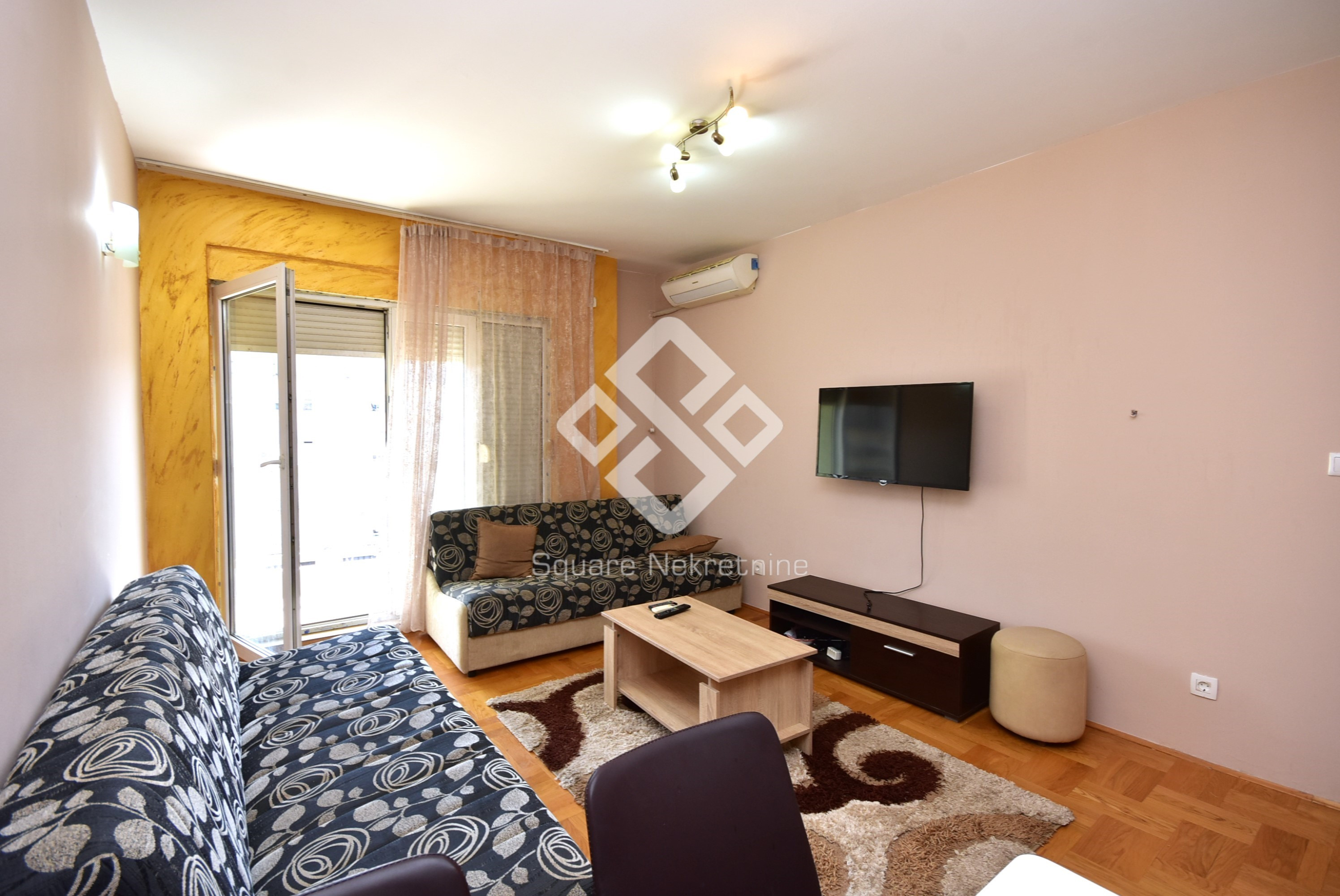 Jednosoban stan 44m2, namjesten, Stari Aerodrom