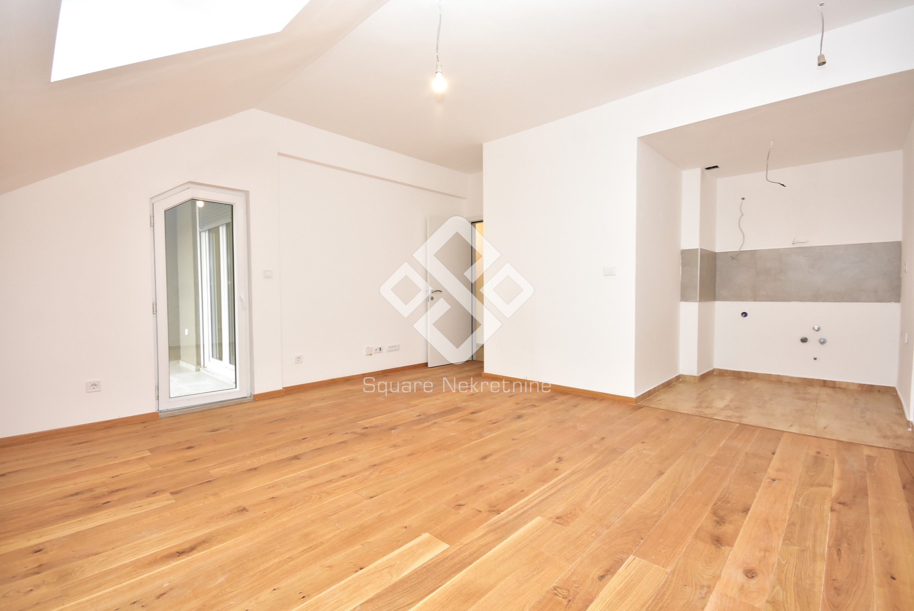 Jednosoban stan 44m2, nov i neuseljavan, Zabjelo