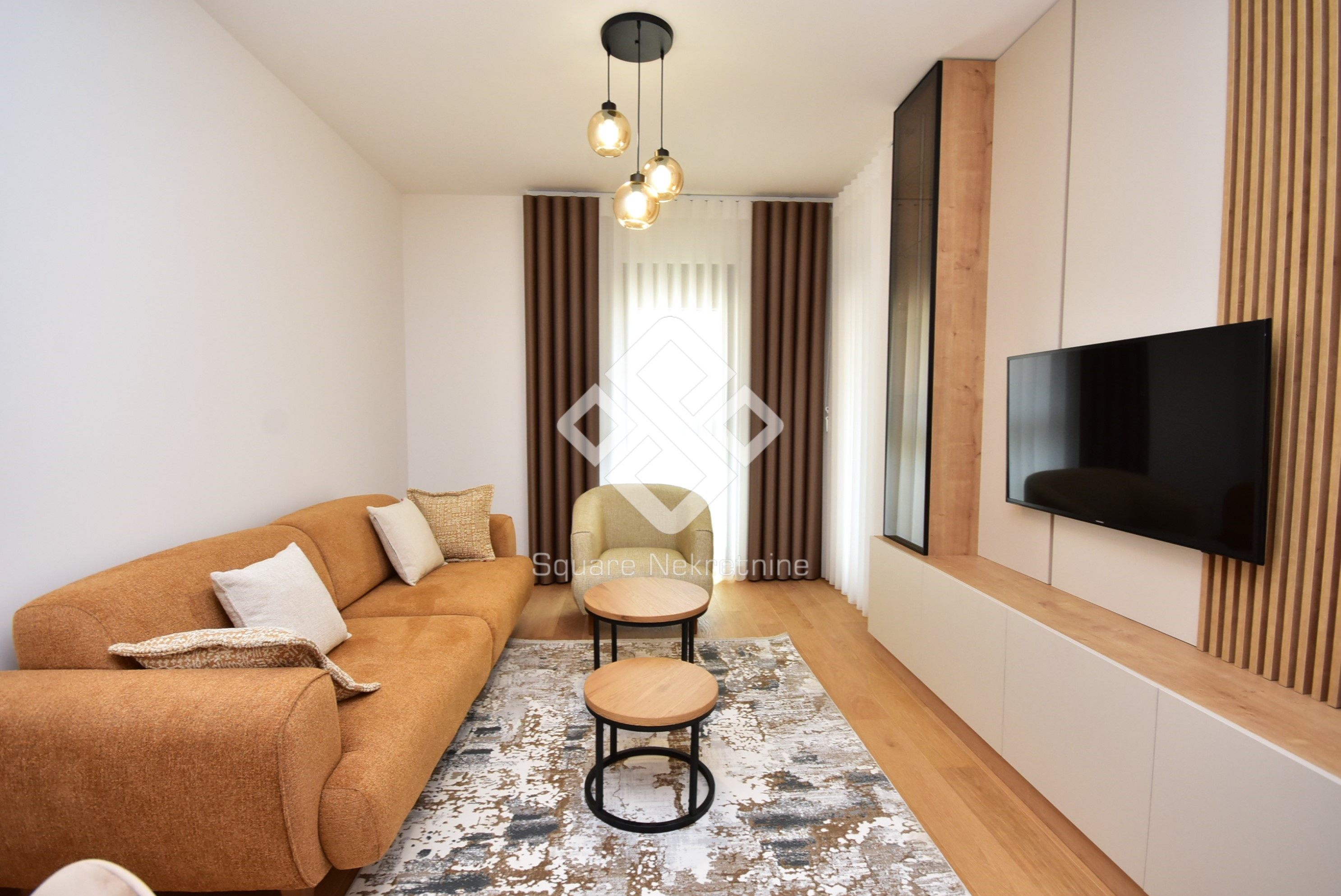 Jednosoban stan 45m2, nov i namjesten+garaza, Premium City