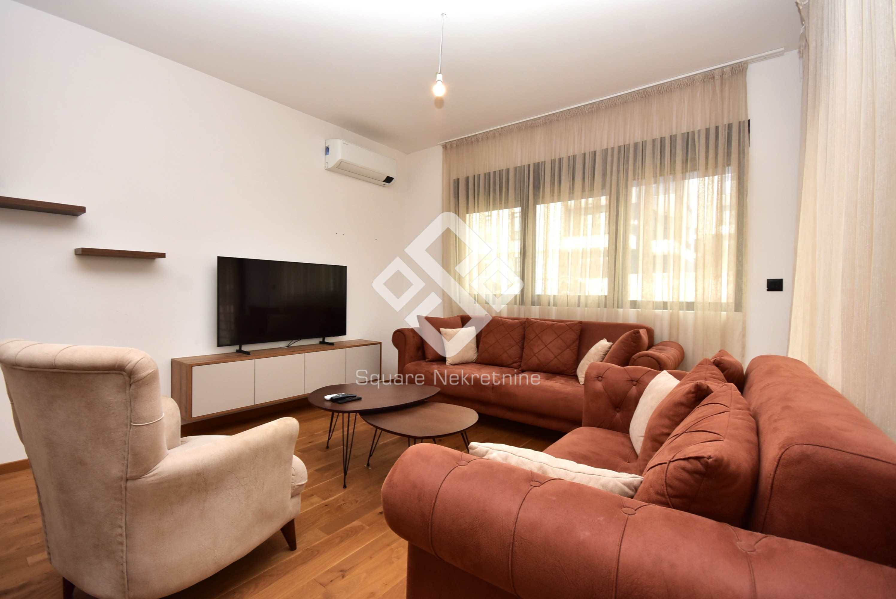 Jednosoban stan 47m2, namjesten+parking, Gorica C