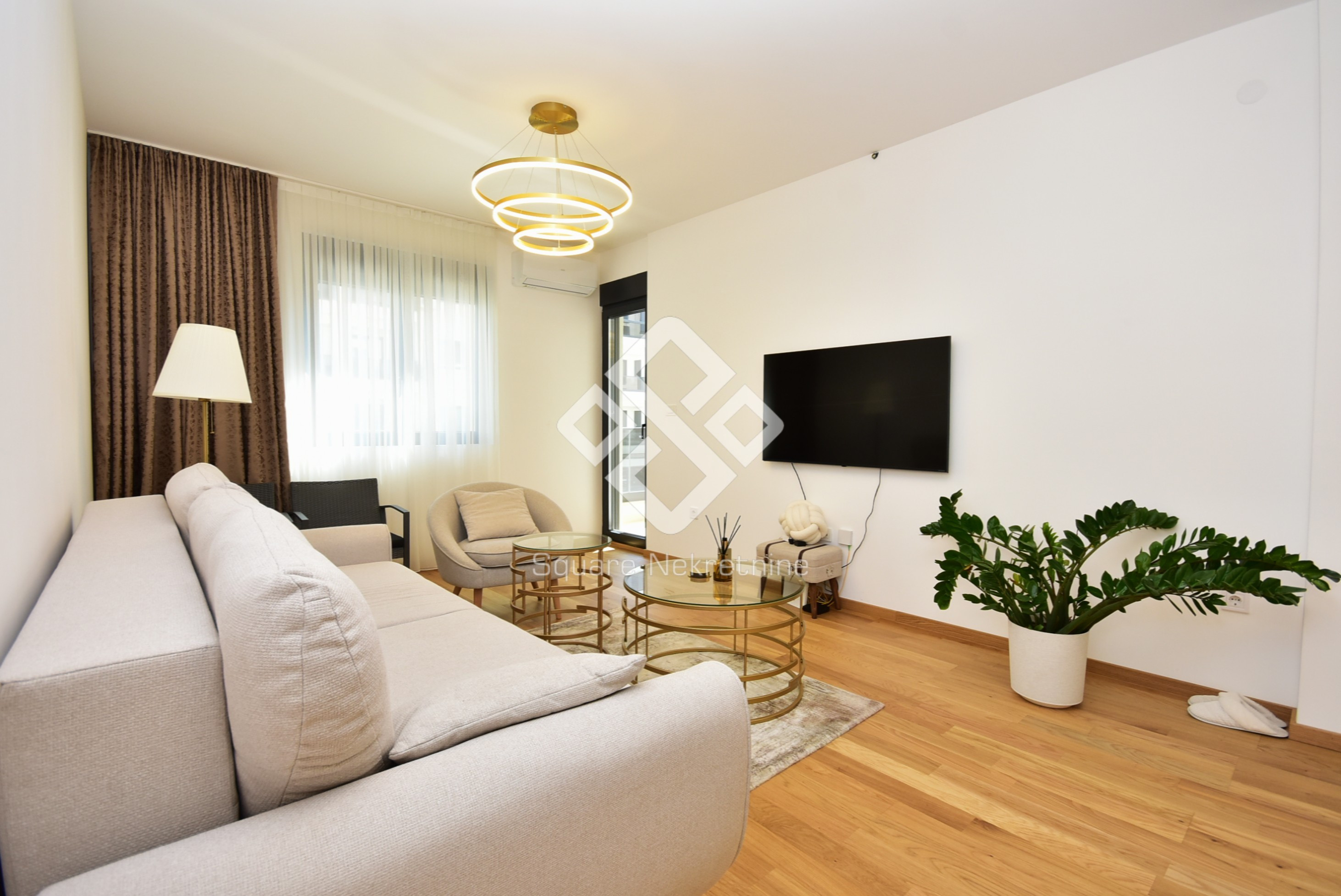 Jednosoban stan 47m2, prazan, City Kvart