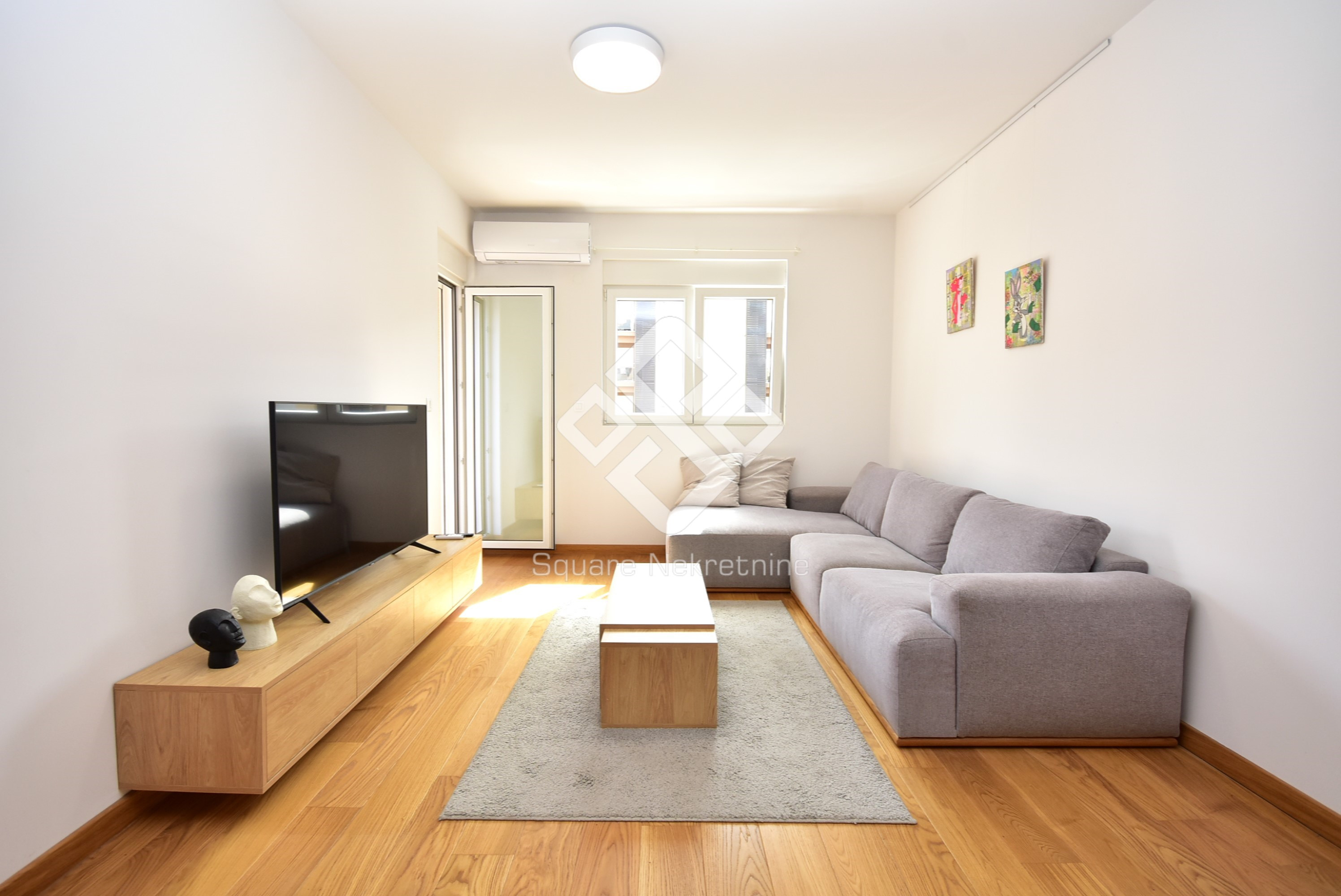 Jednosoban stan 48m2, namjesten, New City